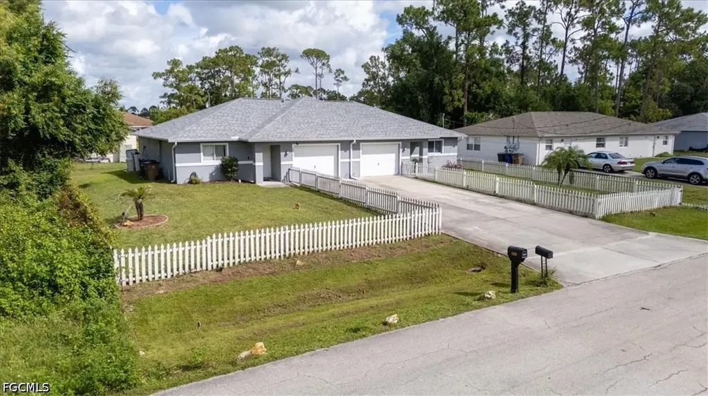 2438 Joe Avenue S Lehigh Acres FL 33973