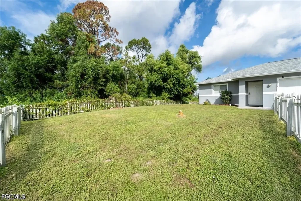 2438 Joe Avenue S Lehigh Acres FL 33973