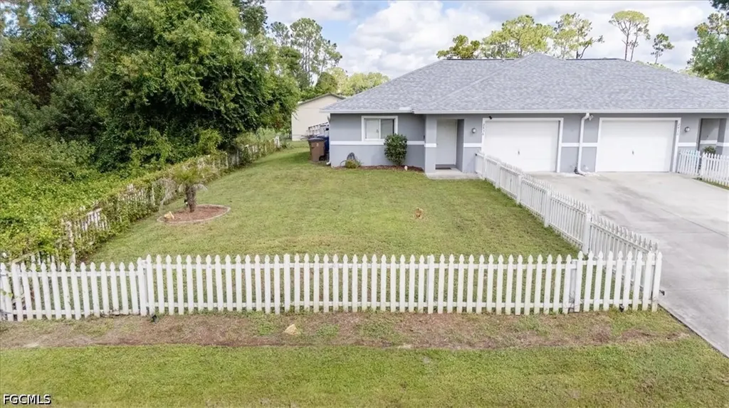 2438 Joe Avenue S Lehigh Acres FL 33973