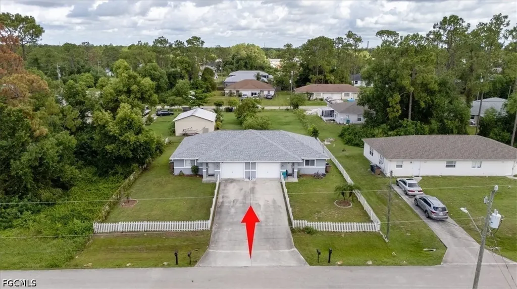 2438 Joe Avenue S Lehigh Acres FL 33973