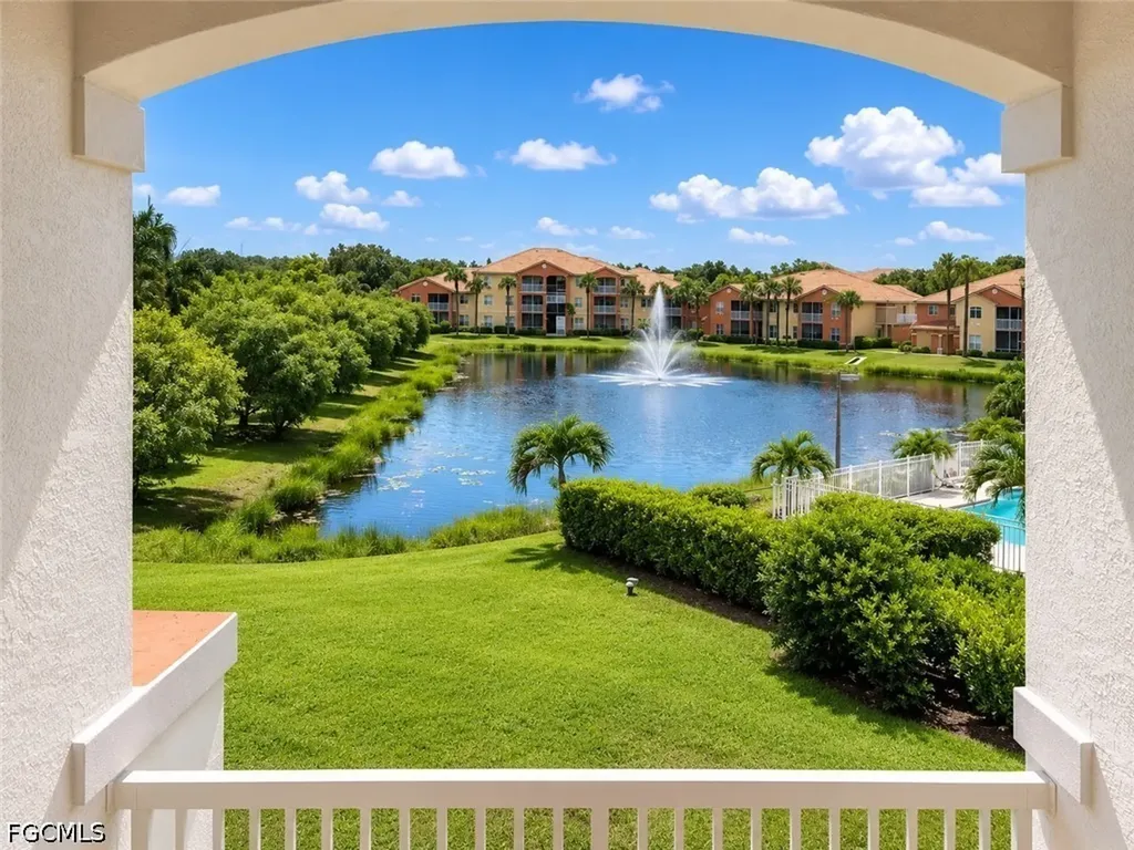 6490 Aragon Way Fort Myers FL 33966