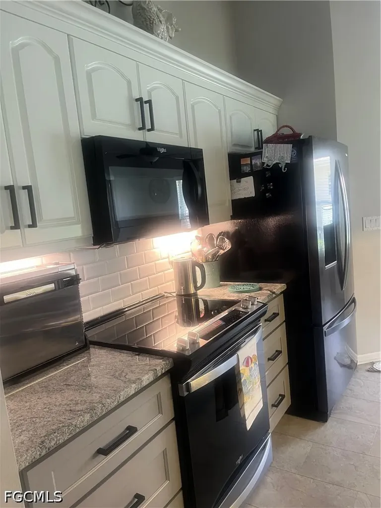 3580 Gloxinia Drive North Fort Myers FL 33917