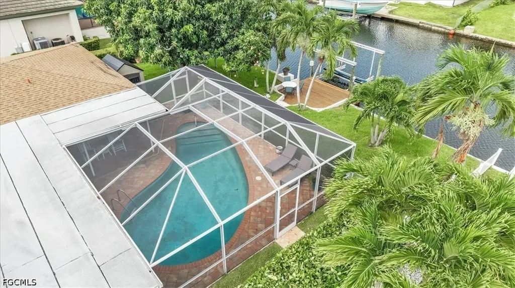 5027 Pelican Boulevard Cape Coral FL 33914