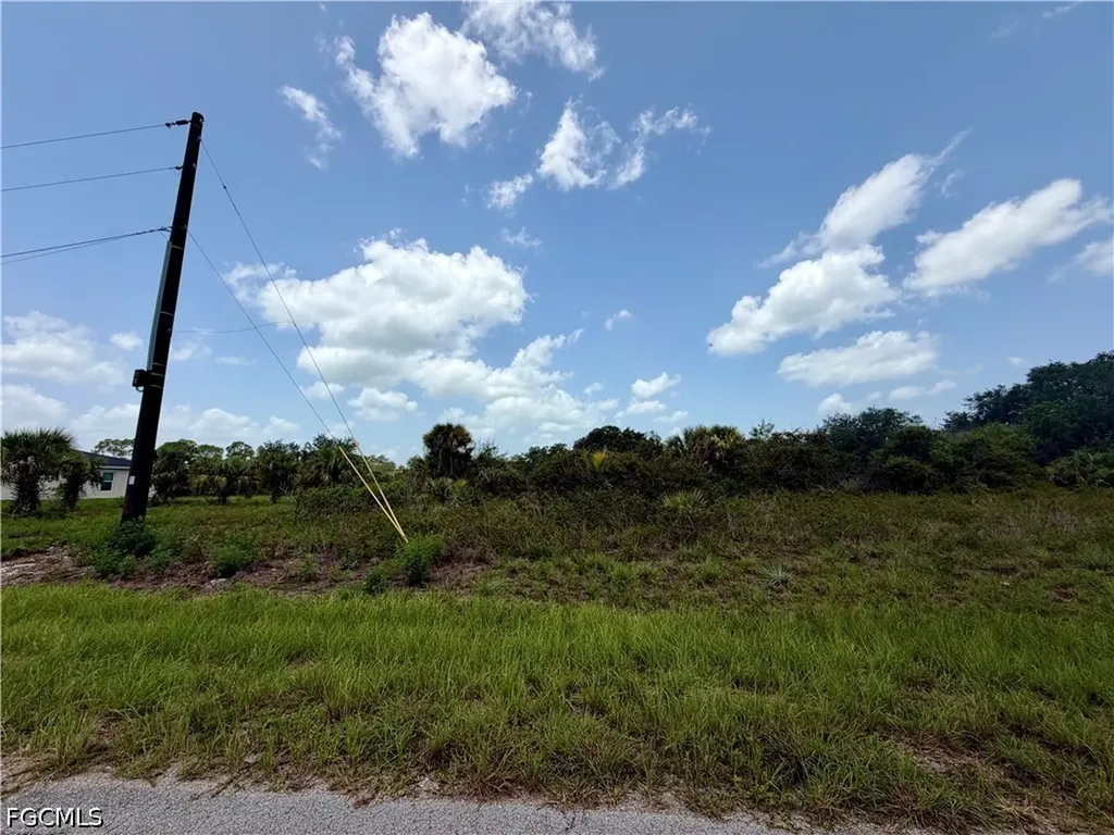 216 Moonlight Lane Labelle FL 33935