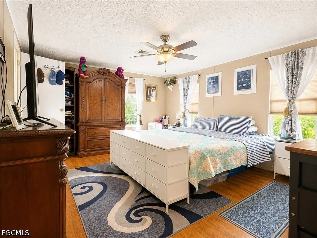 11830 Scallop Drive Cape Coral FL 33991
