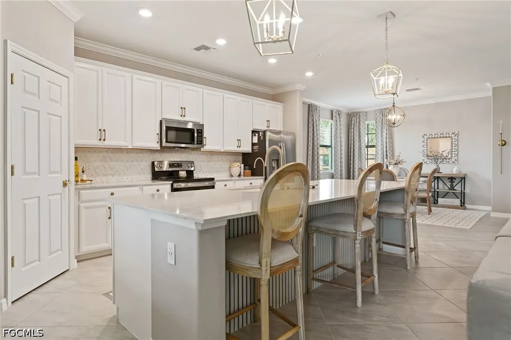 12027 Hawthorn Lake Drive Fort Myers FL 33913