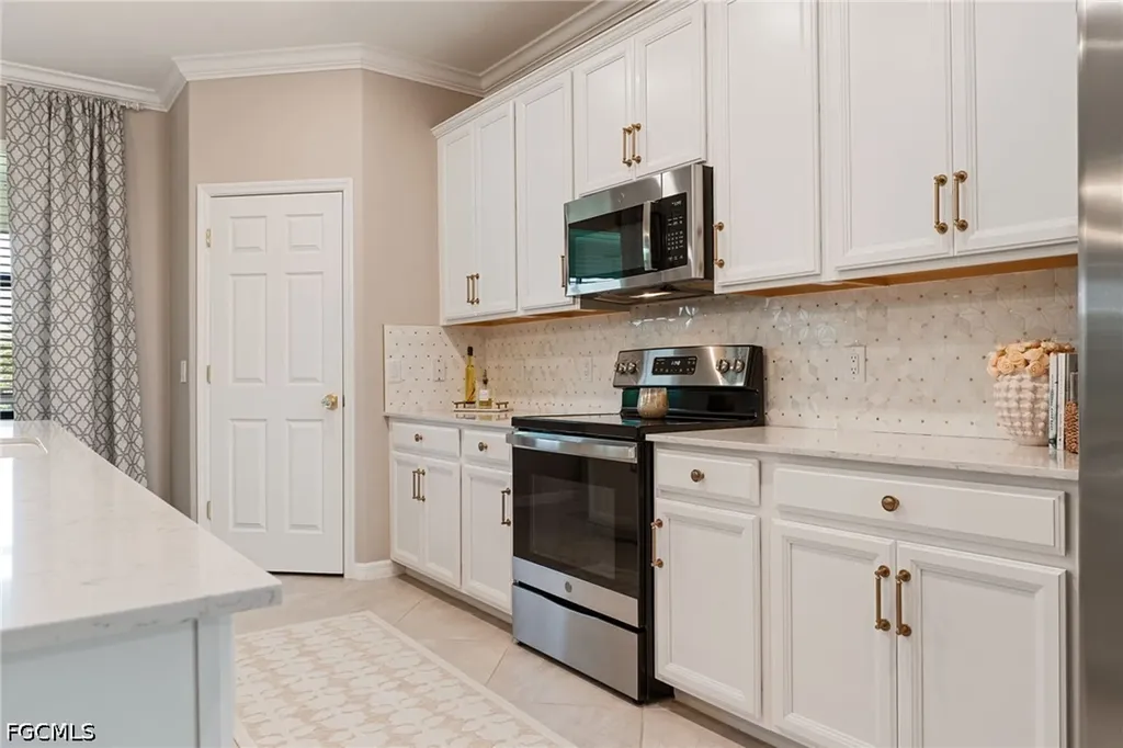 12027 Hawthorn Lake Drive Fort Myers FL 33913