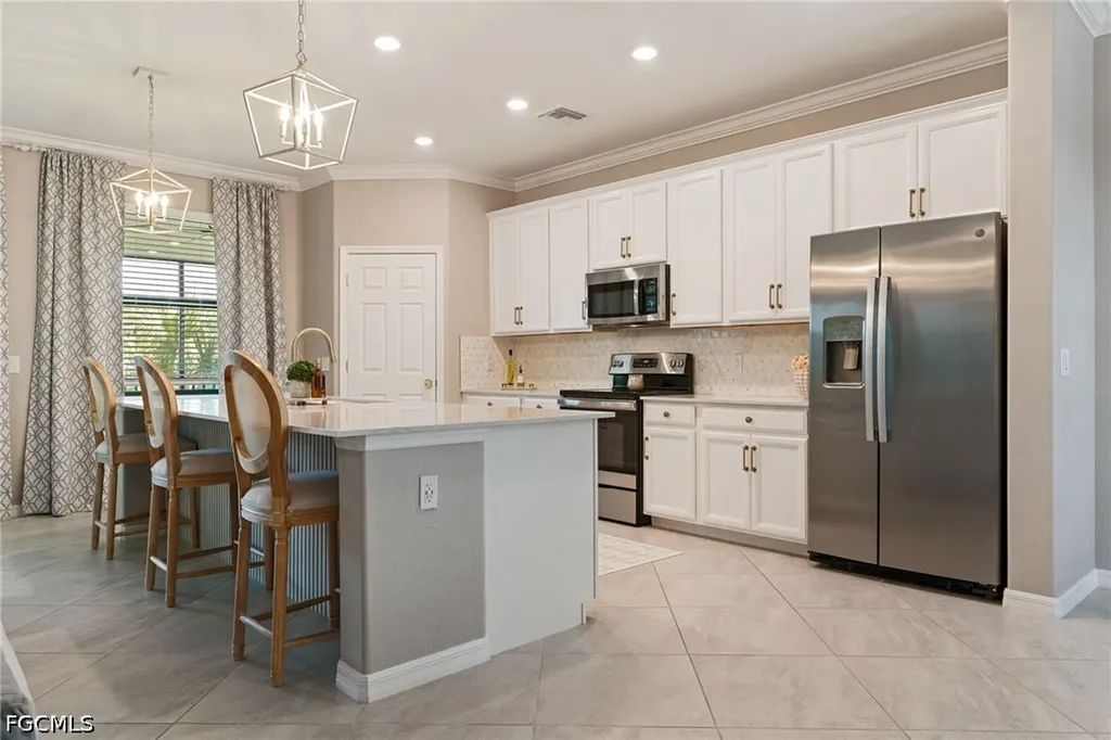 12027 Hawthorn Lake Drive Fort Myers FL 33913