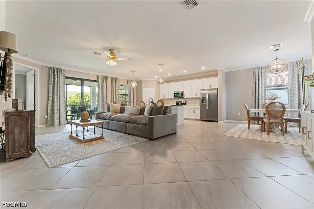 12027 Hawthorn Lake Drive Fort Myers FL 33913