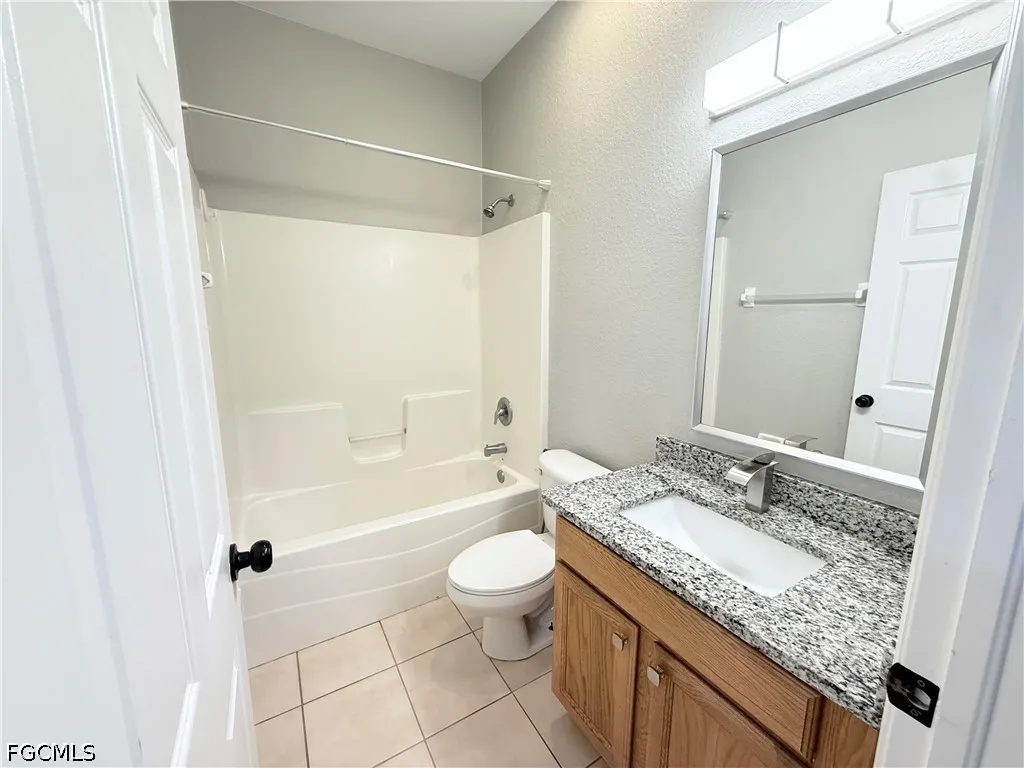 3813 19th Street SW Lehigh Acres FL 33976