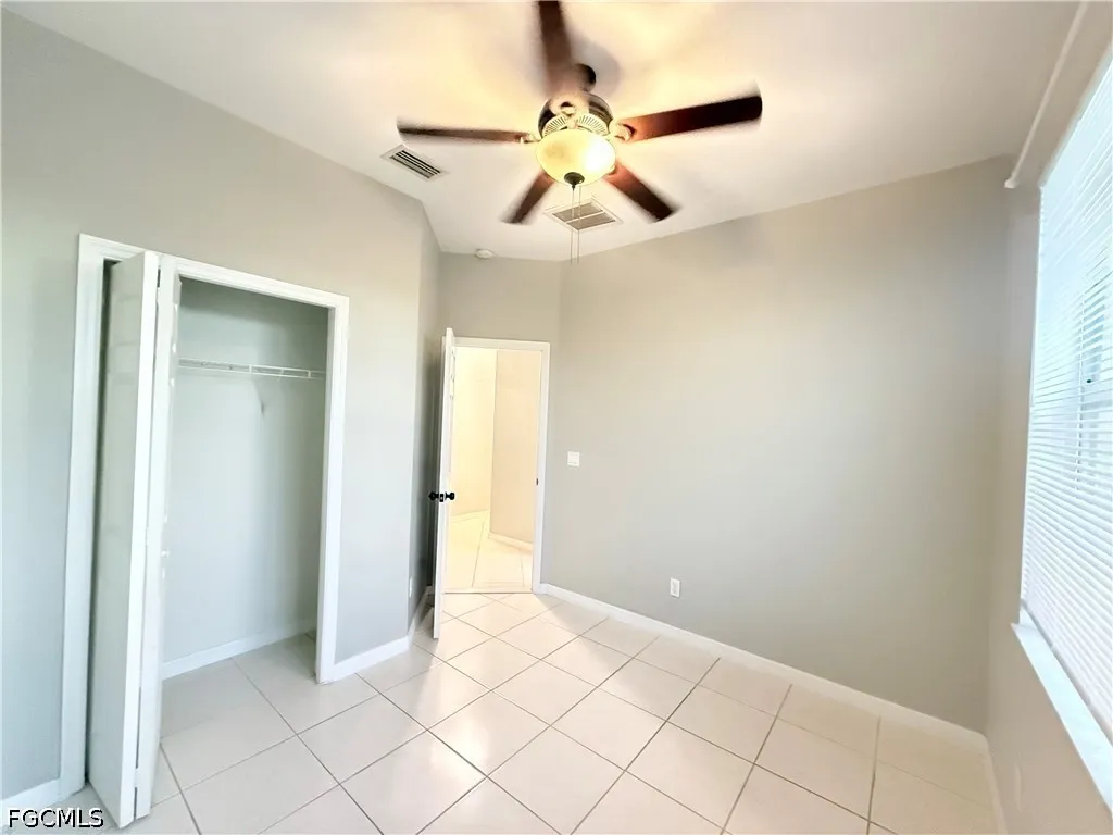 3813 19th Street SW Lehigh Acres FL 33976