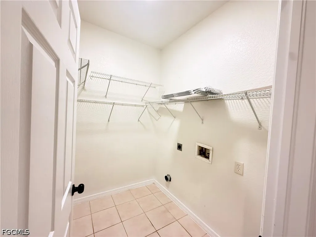 3813 19th Street SW Lehigh Acres FL 33976