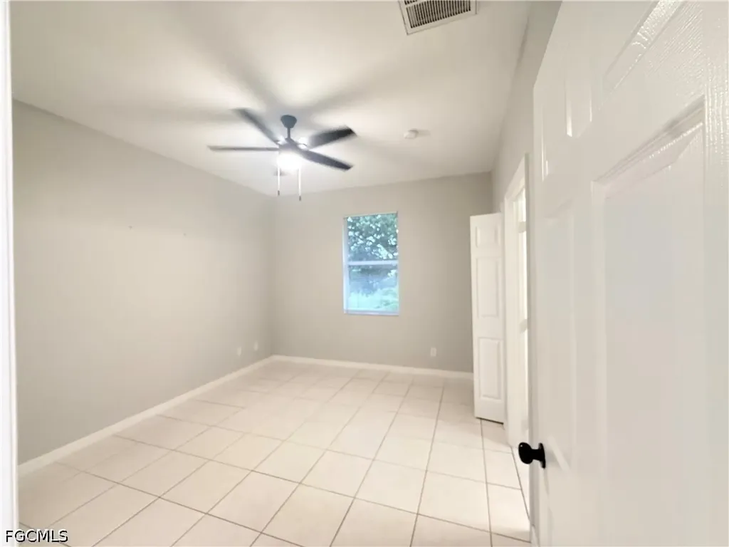 3813 19th Street SW Lehigh Acres FL 33976