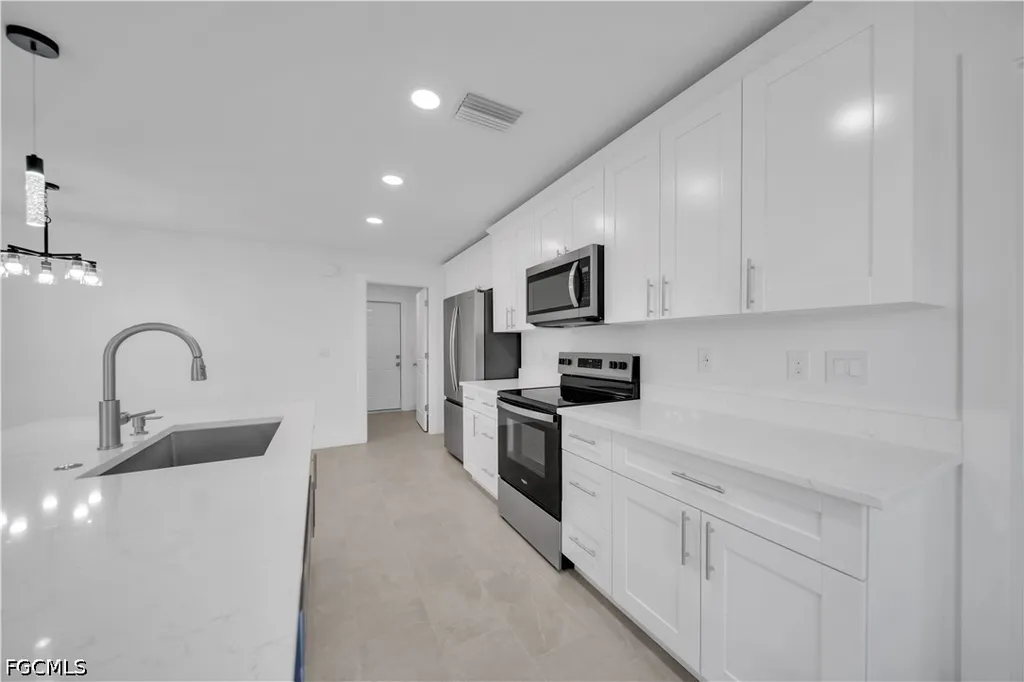 2519 16th Street W Lehigh Acres FL 33971