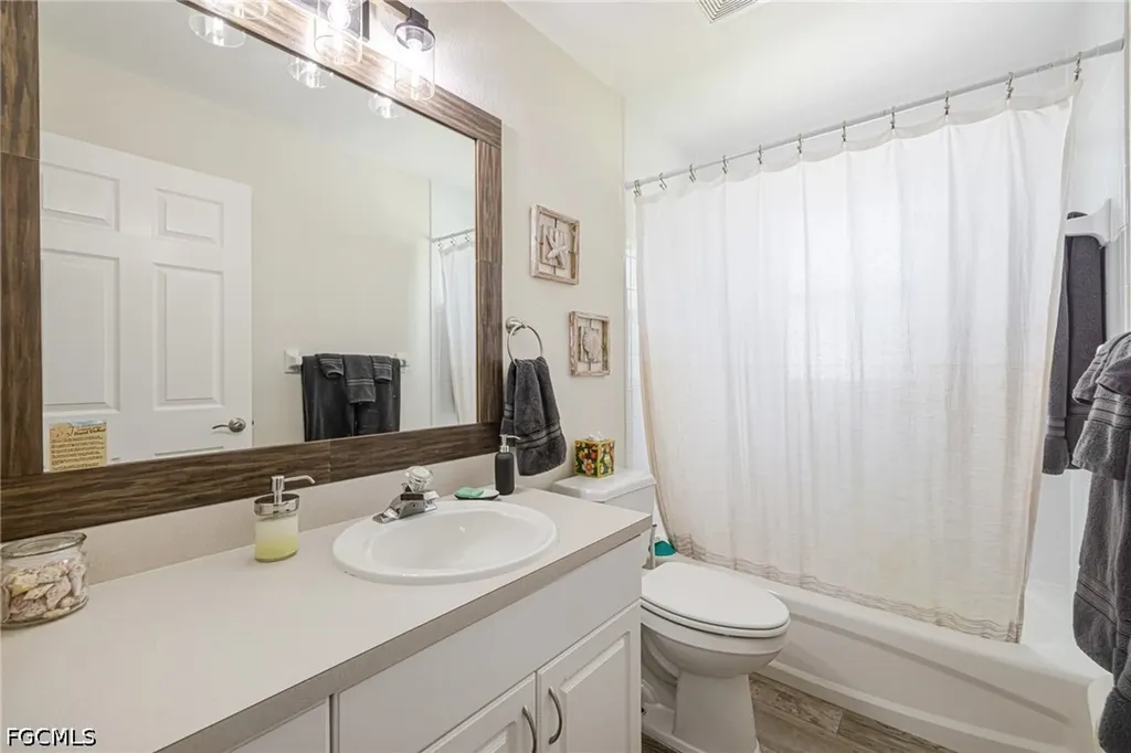 1007 Chaplin Avenue Lehigh Acres FL 33971