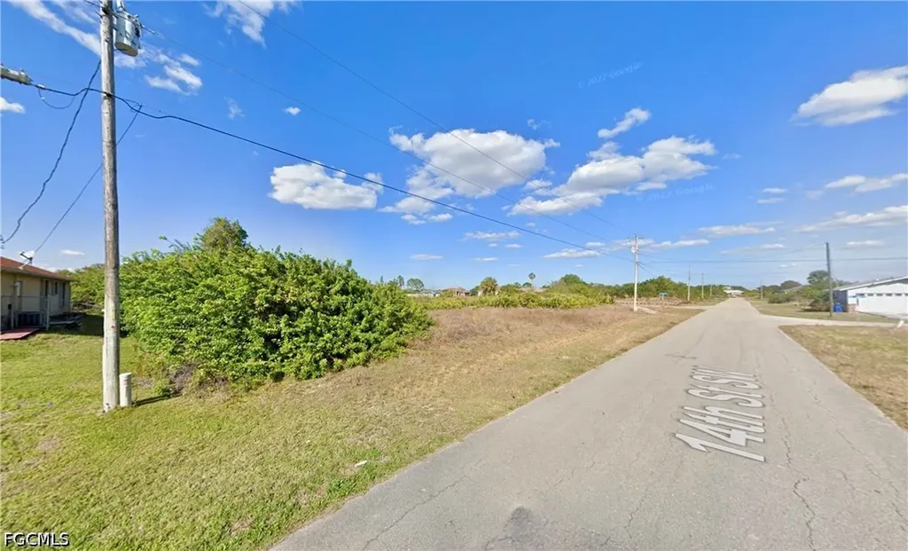 3804 14th Street SW Lehigh Acres FL 33976