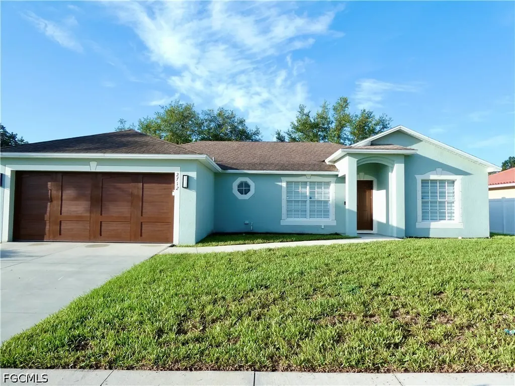 2712 Nature Pointe Loop Fort Myers FL 33905