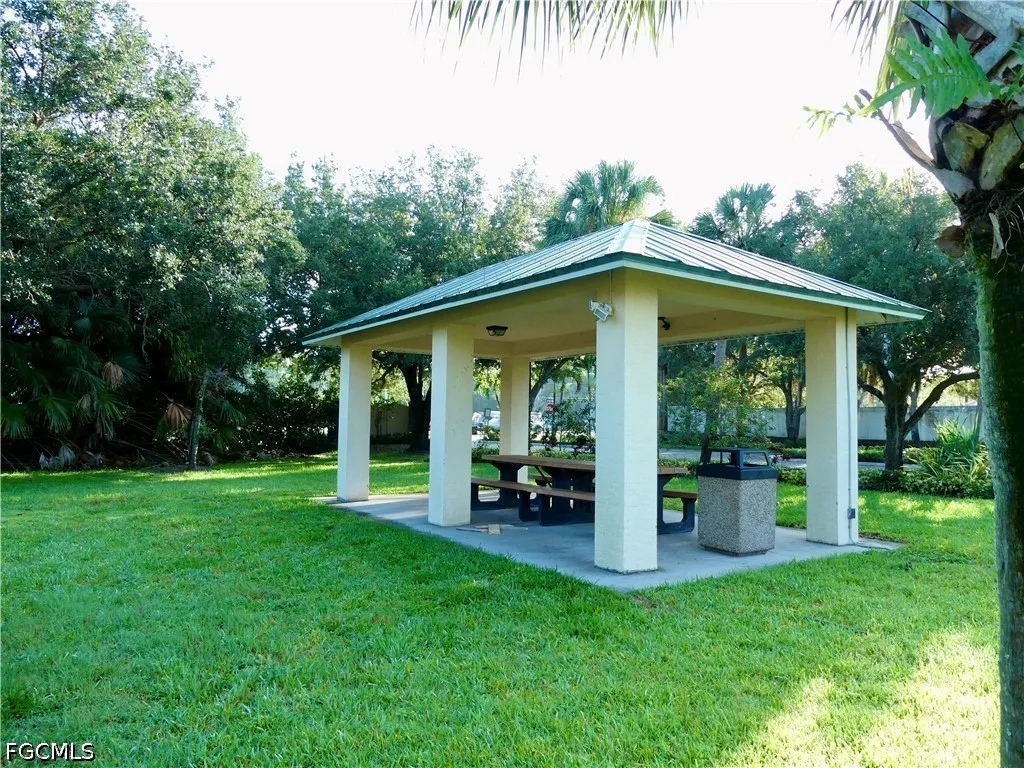 2712 Nature Pointe Loop Fort Myers FL 33905
