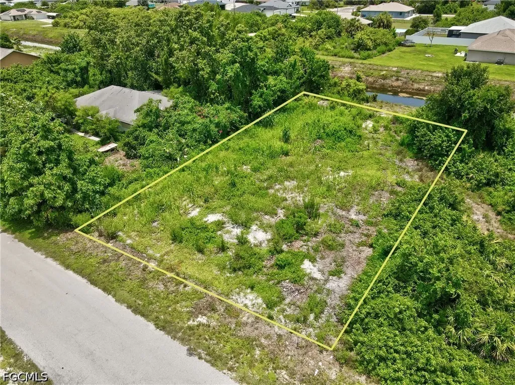 4108 15th Street SW Lehigh Acres FL 33976