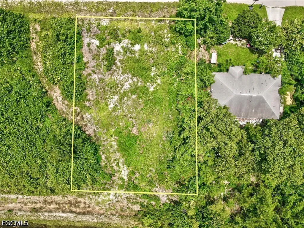 4108 15th Street SW Lehigh Acres FL 33976