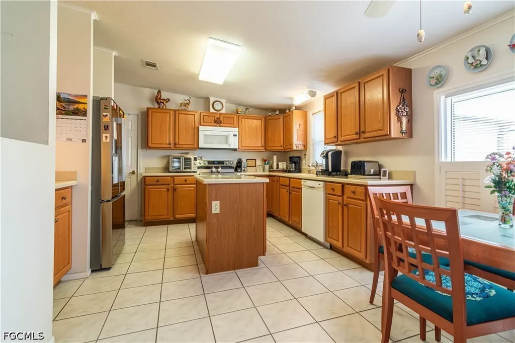 19876 Frenchmans Court North Fort Myers FL 33903