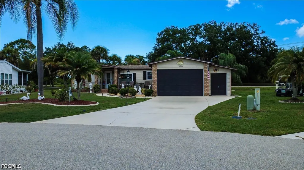 19876 Frenchmans Court North Fort Myers FL 33903
