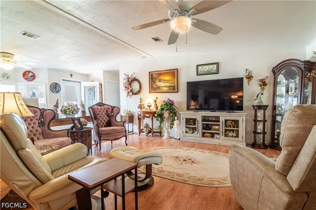 19876 Frenchmans Court North Fort Myers FL 33903