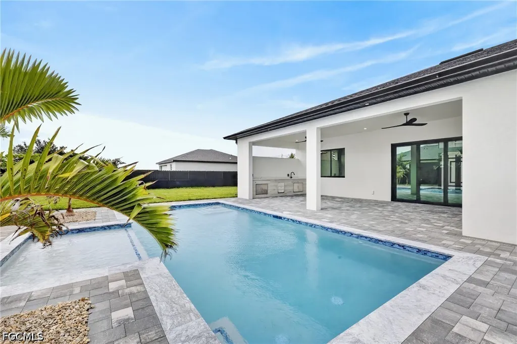 3004 Chiquita Boulevard S Cape Coral FL 33914