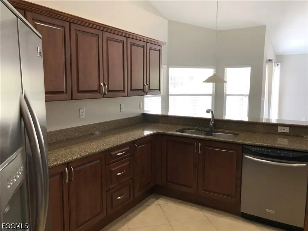 8223 Breton Circle Fort Myers FL 33912