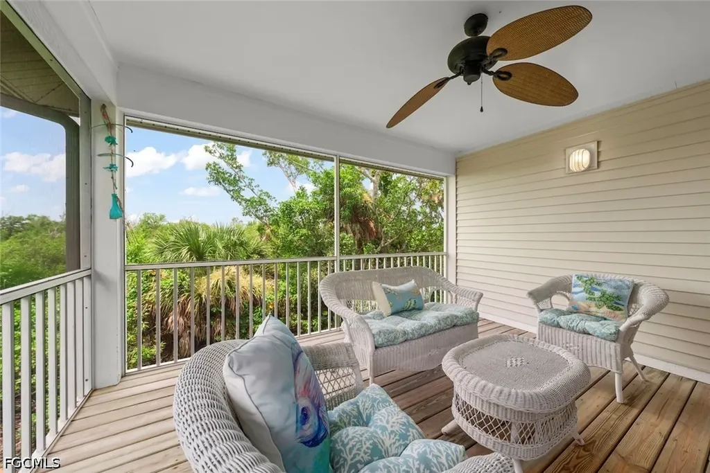 1858 Farm Trail Sanibel FL 33957