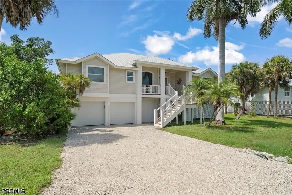 1858 Farm Trail Sanibel FL 33957