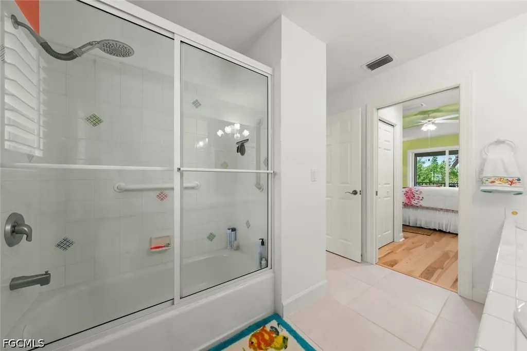 1858 Farm Trail Sanibel FL 33957
