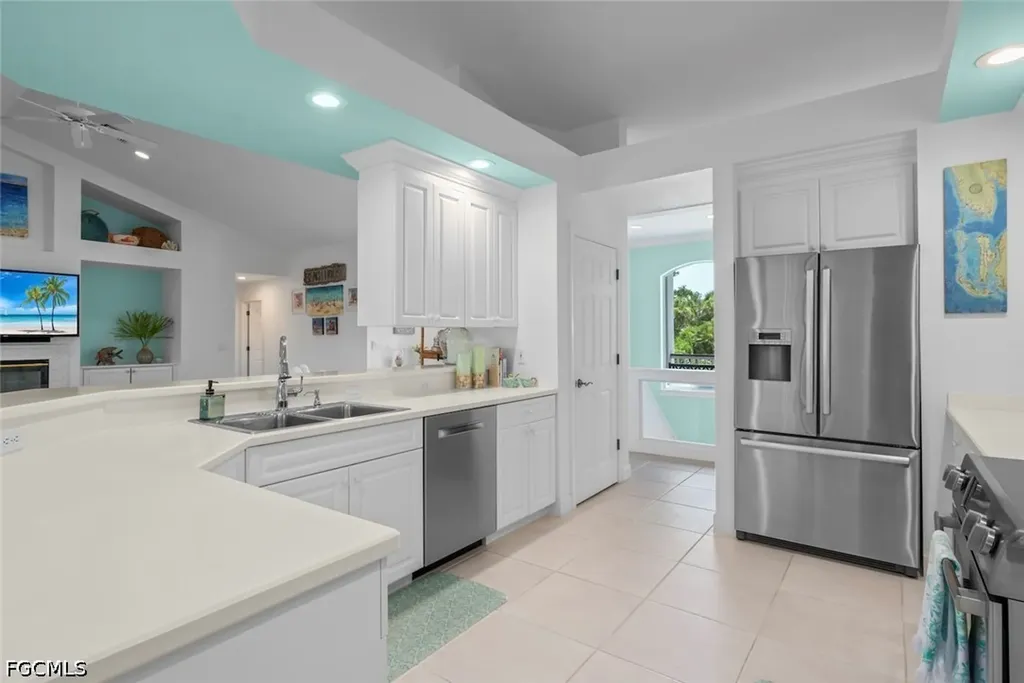 1858 Farm Trail Sanibel FL 33957