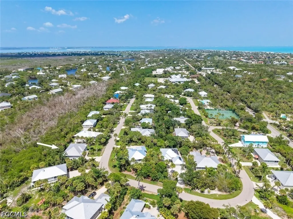 1858 Farm Trail Sanibel FL 33957