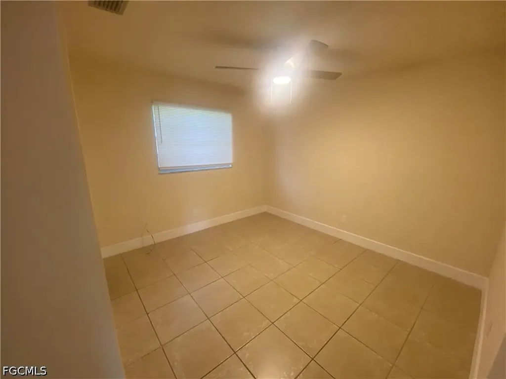 2217-2219 Violet Drive Fort Myers FL 33905