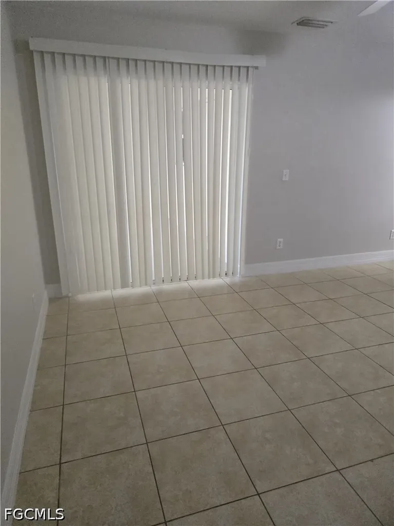 1617 SW 33rd Terrace Cape Coral FL 33914