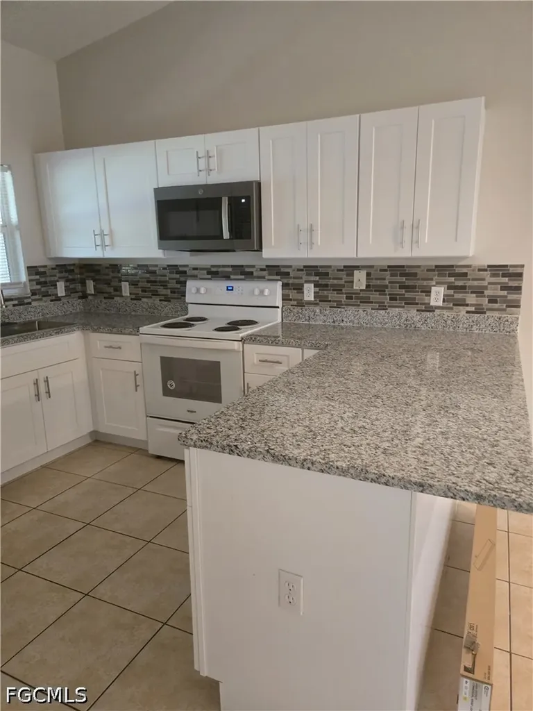 1617 SW 33rd Terrace Cape Coral FL 33914