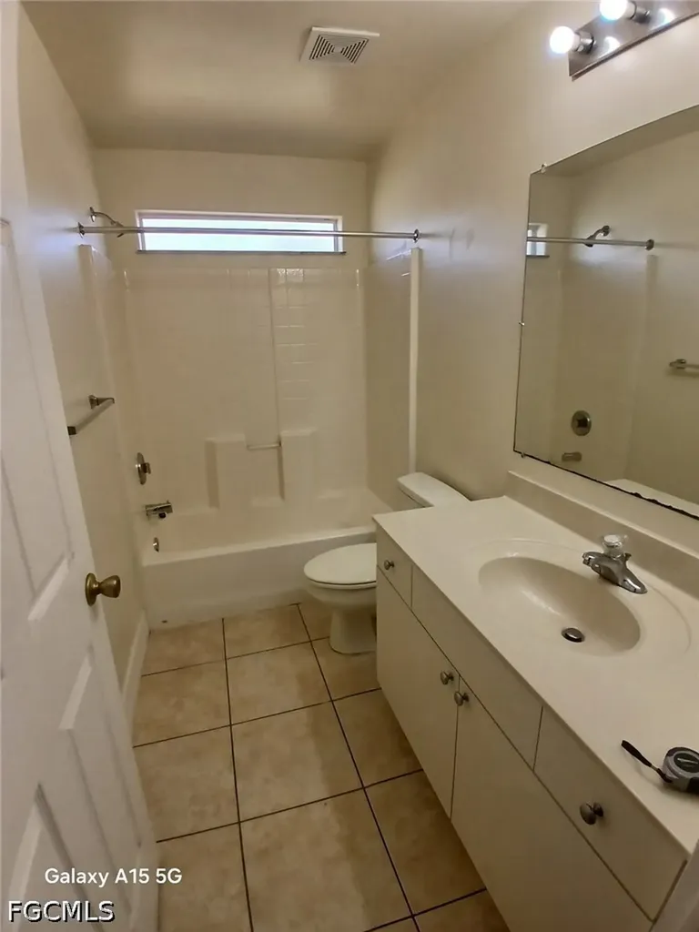 1617 SW 33rd Terrace Cape Coral FL 33914