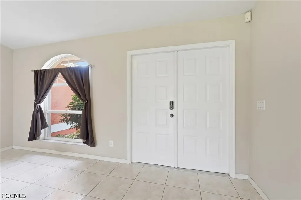 1403 NE Van Loon Terrace Cape Coral FL 33909