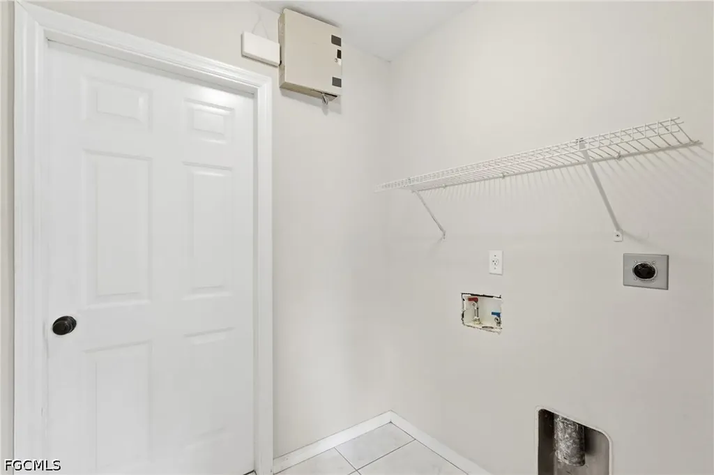 1403 Van Loon Terrace Cape Coral FL 33909