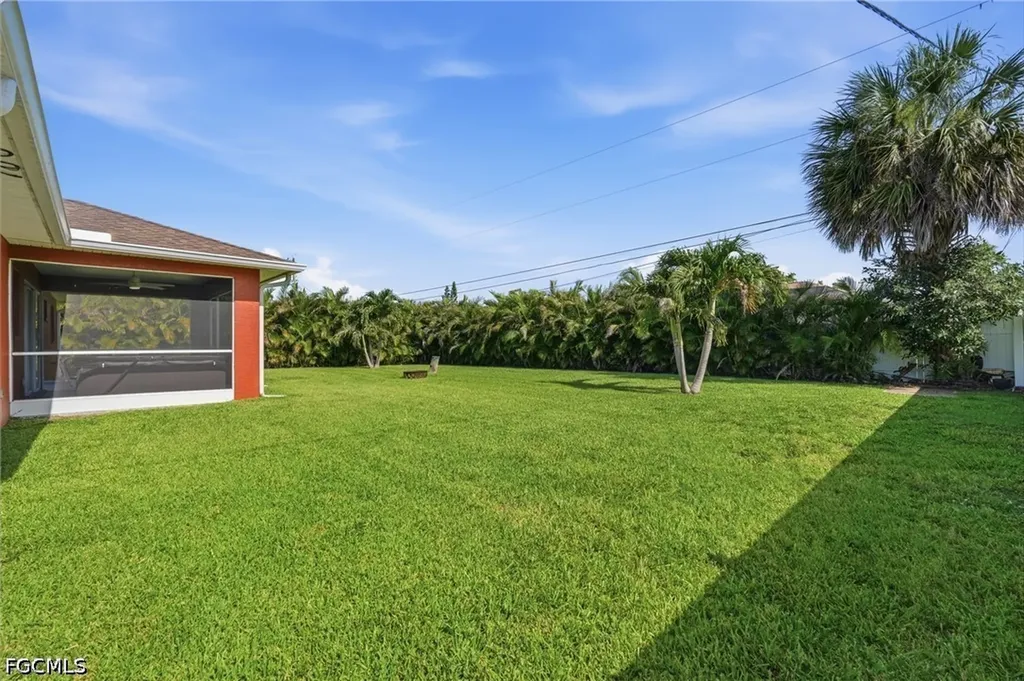 1403 Van Loon Terrace Cape Coral FL 33909