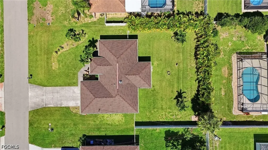 1403 NE Van Loon Terrace Cape Coral FL 33909