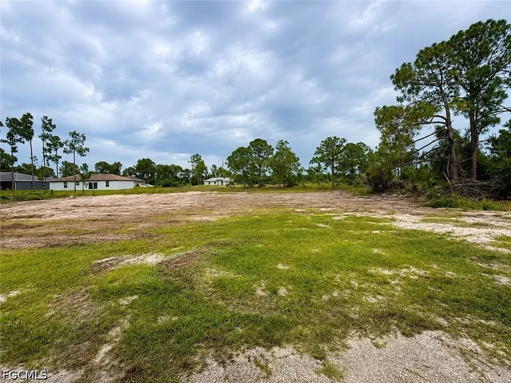 845 Dante Avenue S Lehigh Acres FL 33974