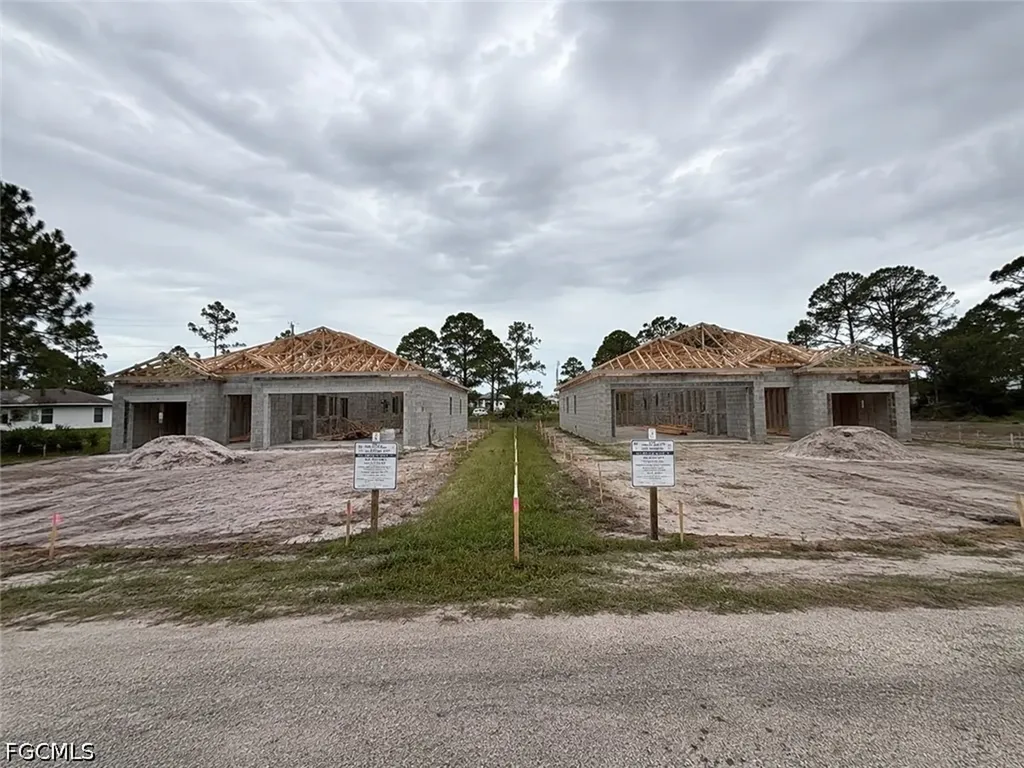 845 Dante Avenue S Lehigh Acres FL 33974