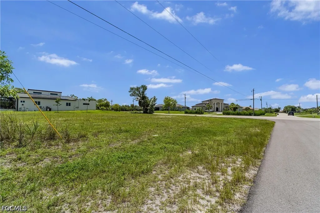 3203 NW 41st Avenue Cape Coral FL 33993