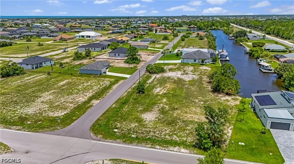 3203 NW 41st Avenue Cape Coral FL 33993
