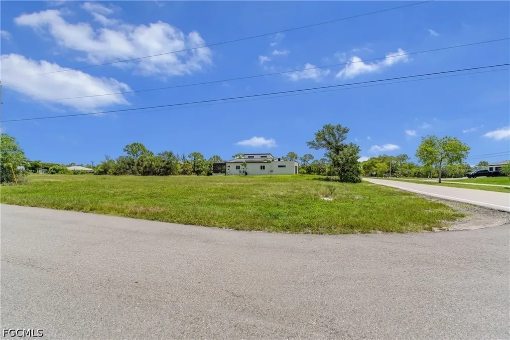 3203 NW 41st Avenue Cape Coral FL 33993