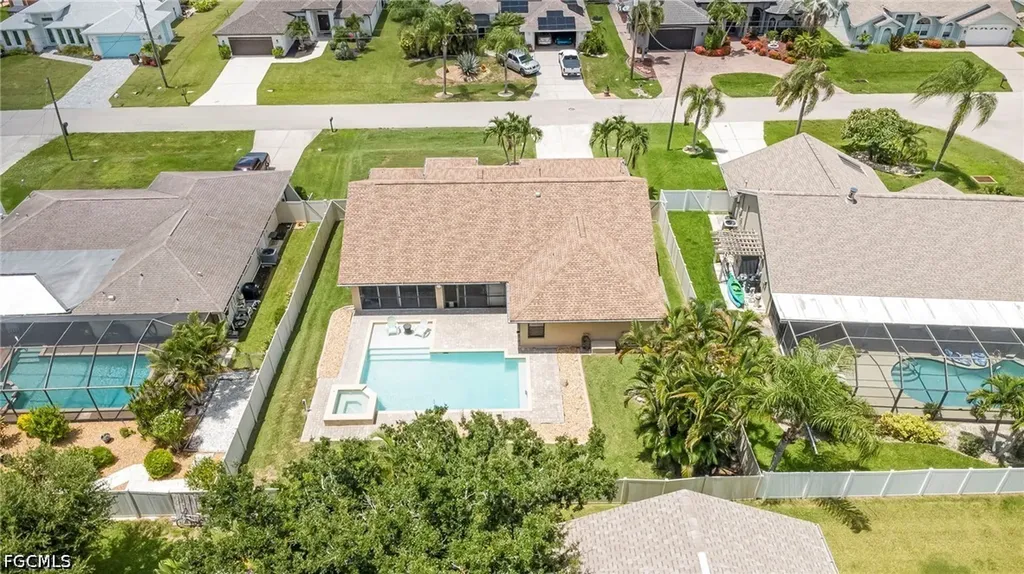 1722 SE 2nd Street Cape Coral FL 33990