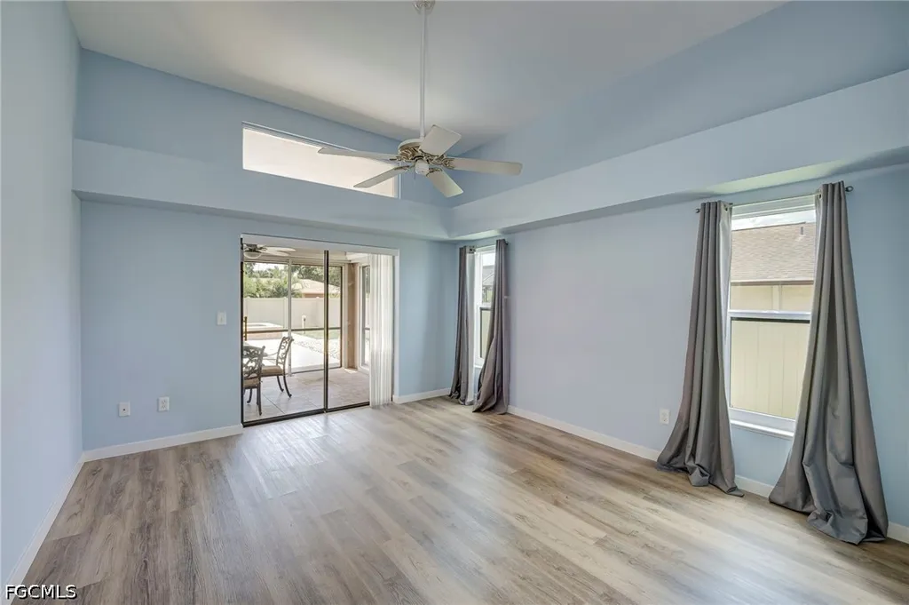 1722 SE 2nd Street Cape Coral FL 33990
