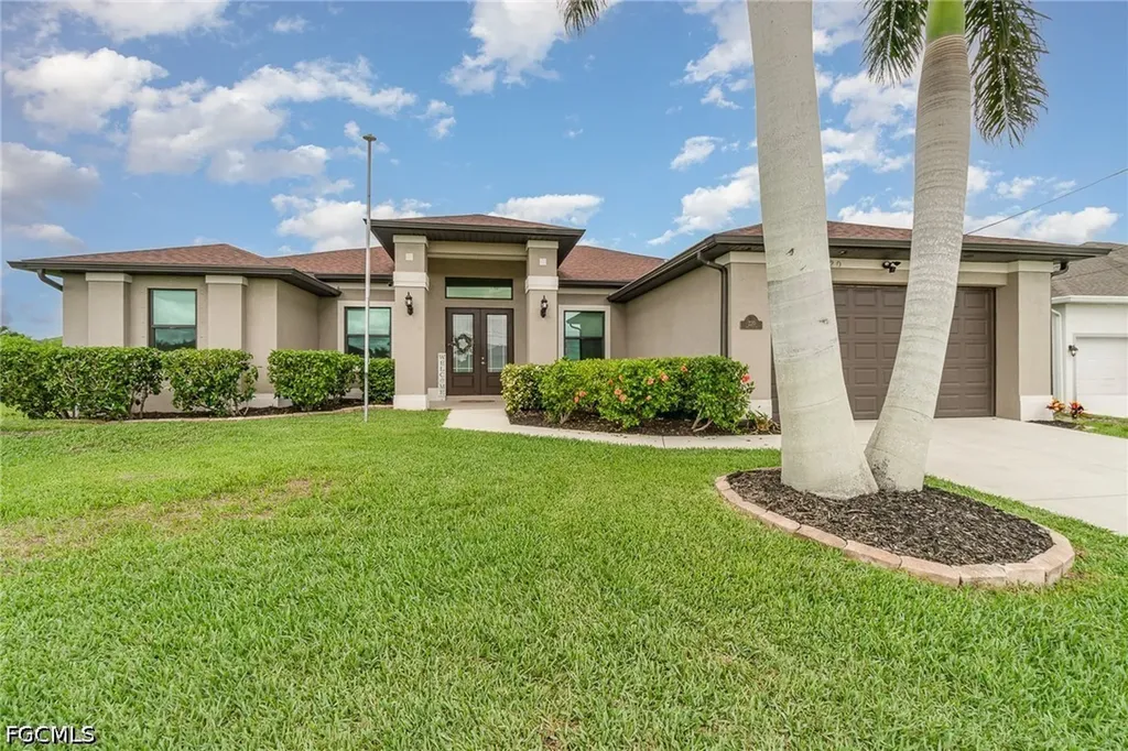 220 NW 26th Place Cape Coral FL 33993